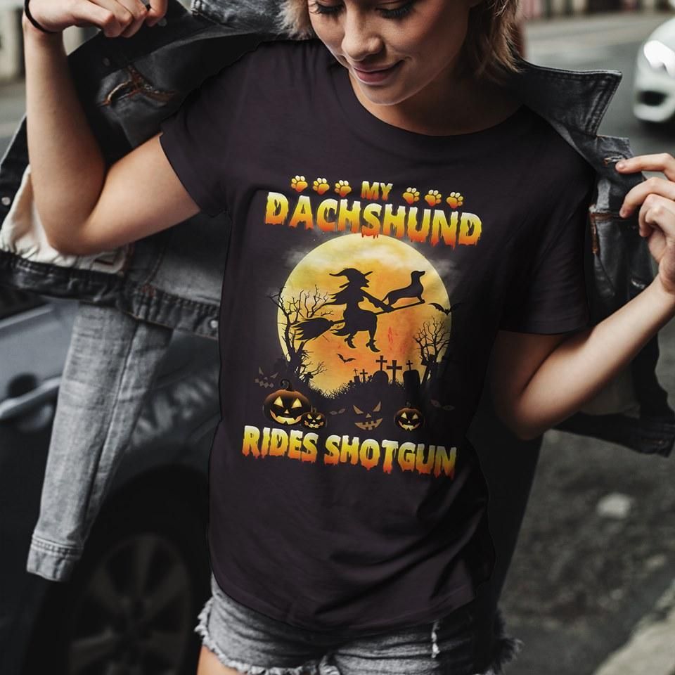 My Dachshund Rides Shotgun Halloween Night Tshirt