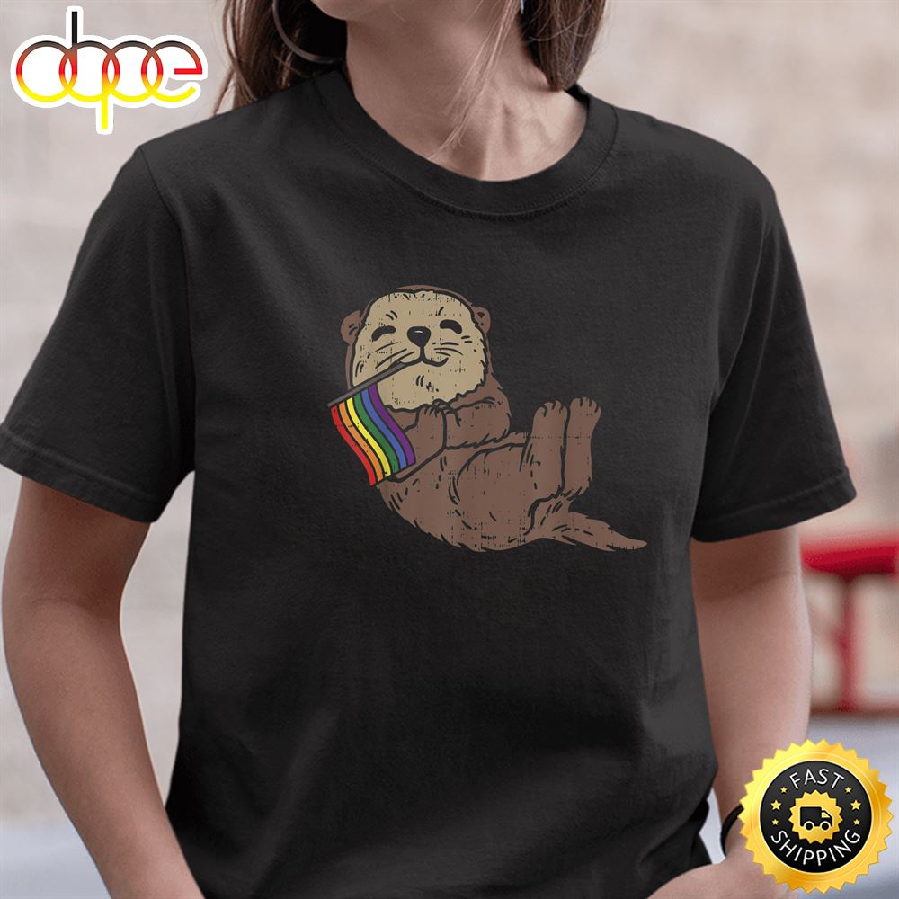 LGBT Sea Otter Rainbow Flag Cute Gay Pride Animal Lover Gift Valentines Day T Shirt