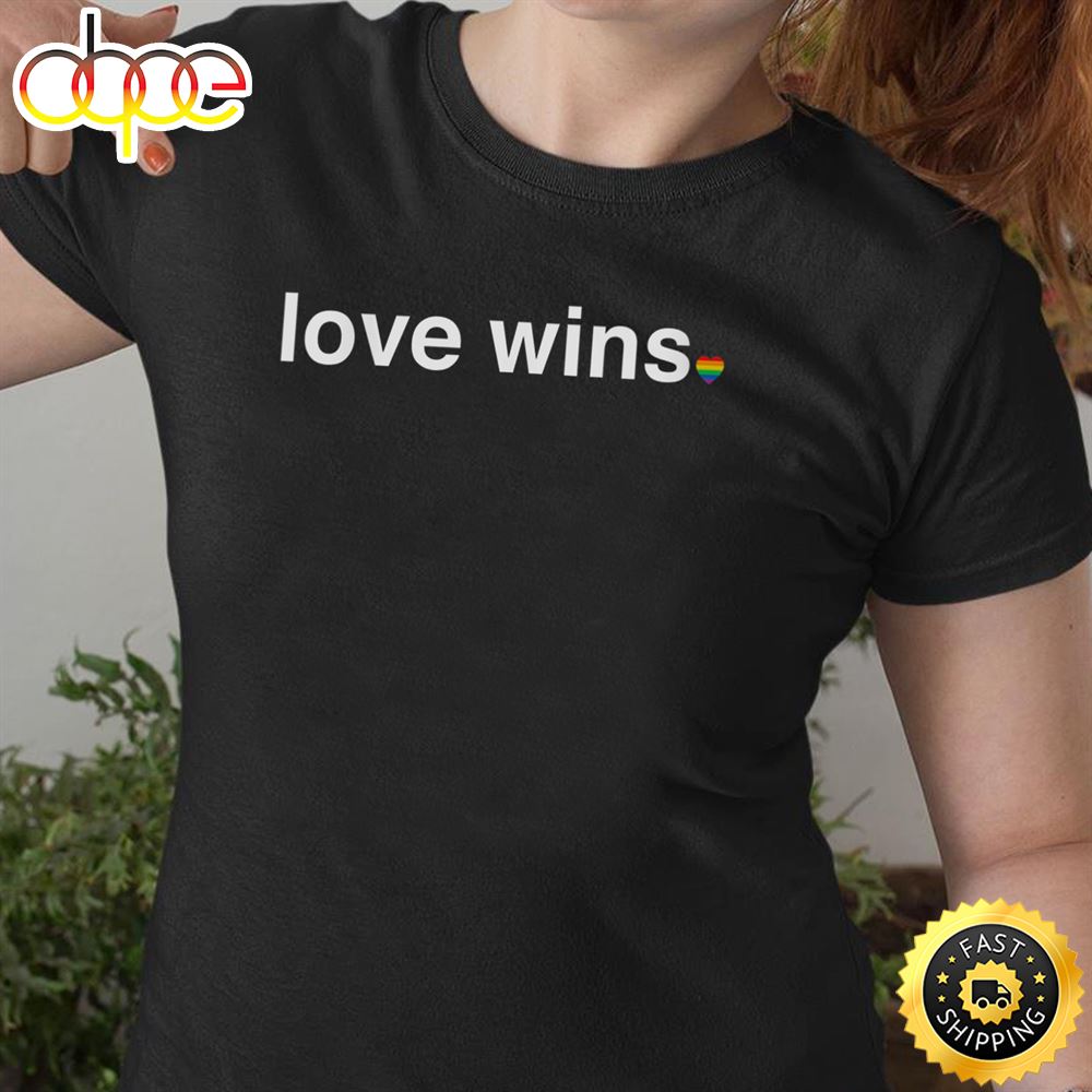 Womens Love WinsRainbow HeartLGBT Valentine Gift Boyfriend Valentines Day T Shirt