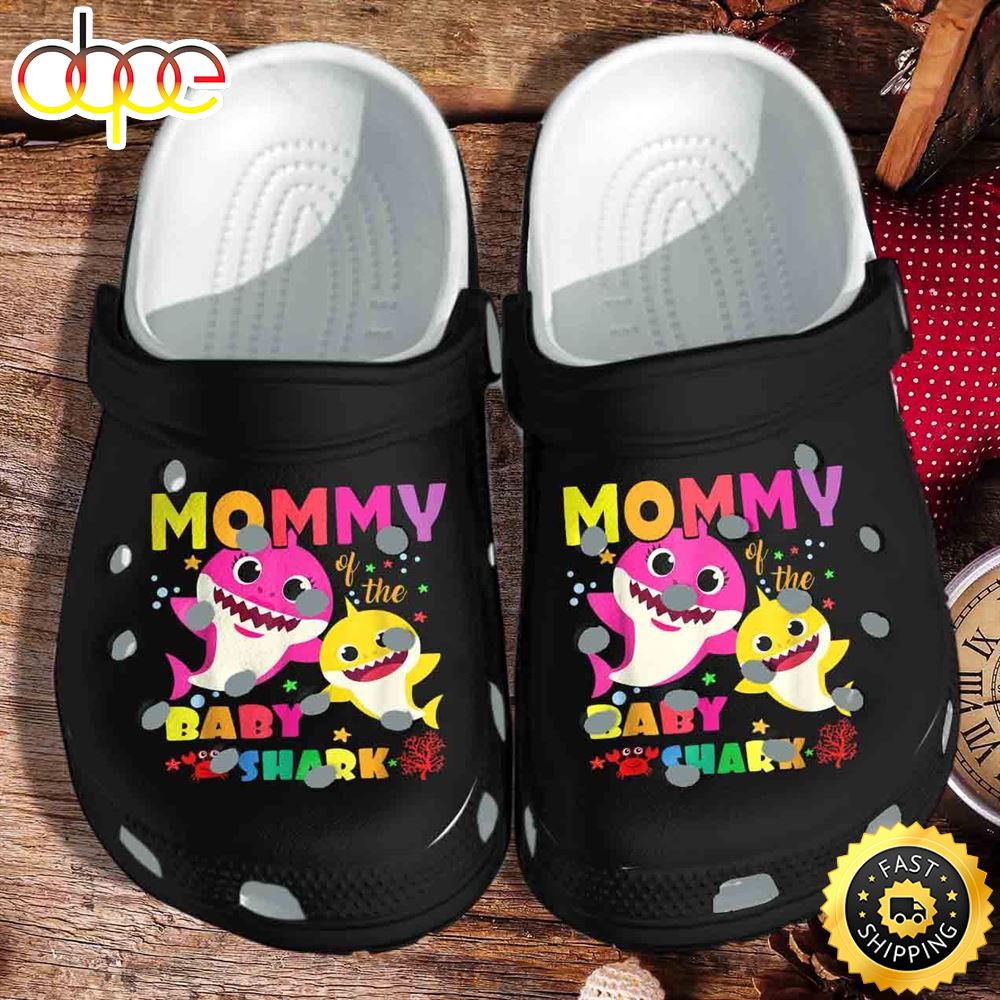Mommy Shark And Baby Shoes Crocs Gift Mothers Day Funny Shark Gl4ynj
