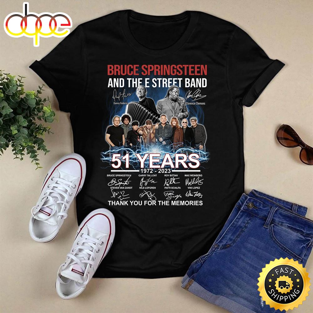 Bruce Springsteen And The E Street Band 51 Years 1972 2023 Signatures Unisex Shirt W5trio