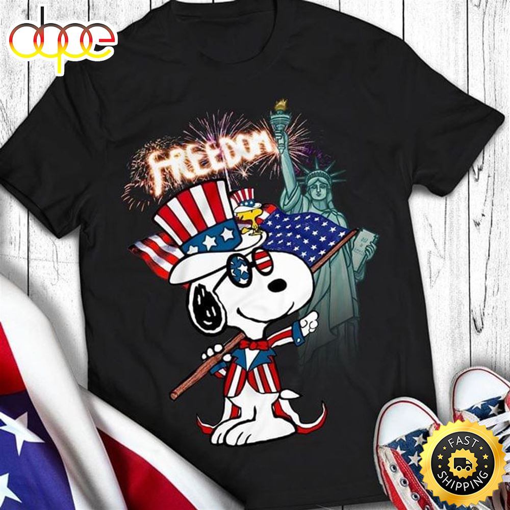 Snoopy Freedom US Flag Independence Day 4th Of July Black T Shirt Csjwny
