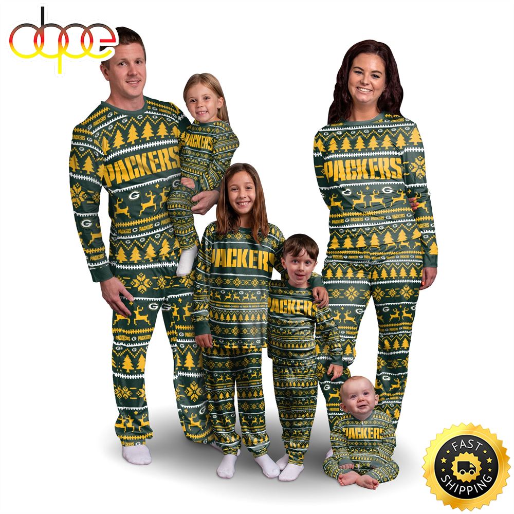 Green Bay Packers NFL Patterns Essentials Christmas Holiday Family Matching Pajama Sets Ggeb2j.jpg