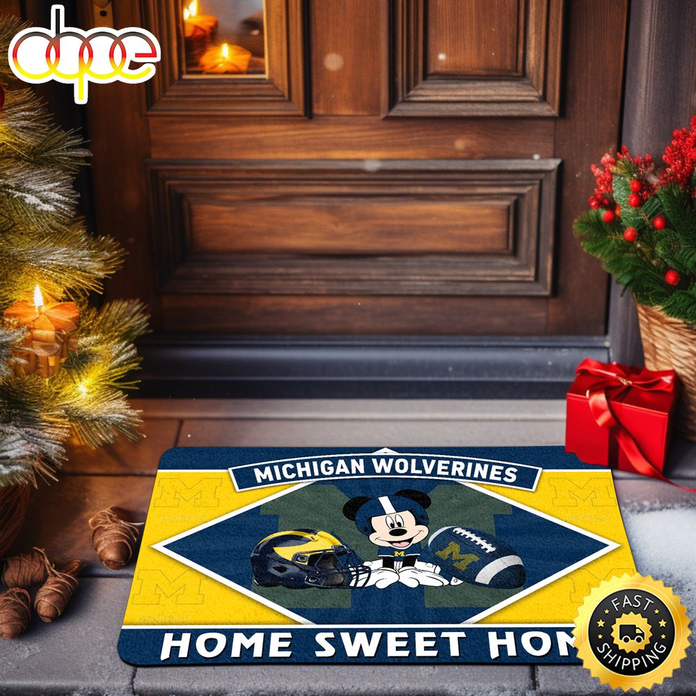Michigan Wolverines Doormat Sport Team And MK Doormat FootBall Fan Gifts ArtsyWoodsy.Com Pmylsf.jpg