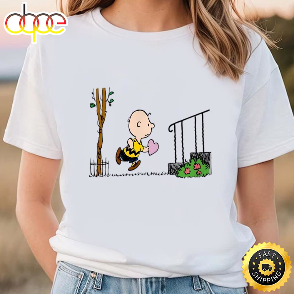 Peanuts Charlie Brown Runs With Valentine T Shirt
