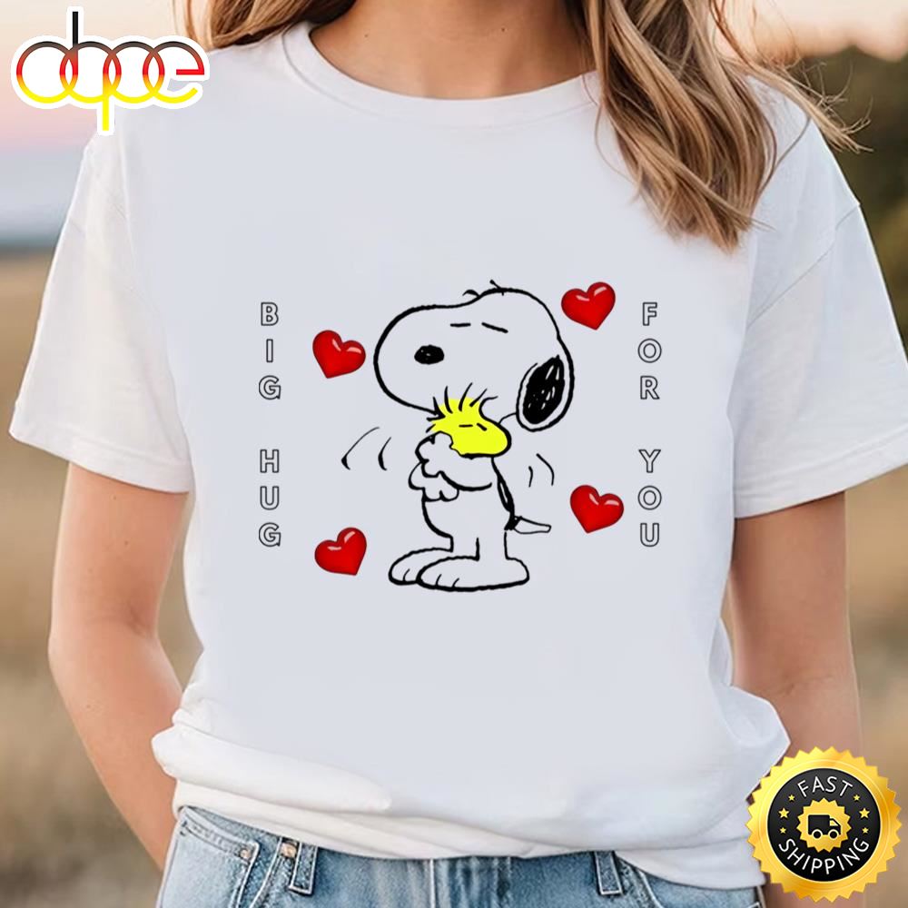 Snoopy Big Hug For You Valentie Shirt